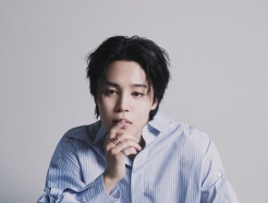 'You're our light'  방탄소년단 지민 전역 기념 日 랜드마크 점등식→美 타임스퀘어 광고... 전 세계 축하 이벤트