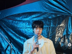 방탄소년단 진, 34세 맞아? 나이 안 믿기는 소년美 폭발