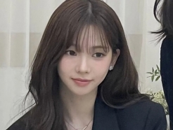 에스파 카리나보다 예쁜 친언니, 결혼했다..but '민폐 하객'은 어쩔 수 없네 [스타이슈]