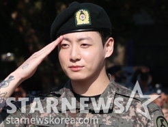 방탄소년단 정국이 군 복무 중 이룬 20가지 성과..美포브스 집중조명