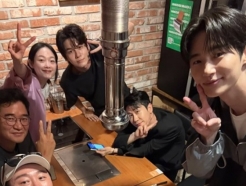 변우석·옹성우→영탁 만났다..'강남순' 팀 2년만 재회 [스타이슈]