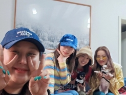 심근경색으로 떠난 故이희철..풍자·산다라박·제아·황보 "항상 기억할게"