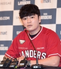 추신수·안영명이 바란 건... 어쩌면 '선후배 소통'이었다