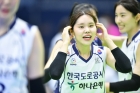 &quot;70점 짜리&quot; 세터 이윤정, '강심장' 신예는 언니들도 춤추게 한다 [★현장]