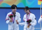 &quot;언니들 잘 따라갔죠&quot; 임시현 AG 양궁 3관왕, '막내 에이스'는 파리행을 꿈꾼다... 안산 꺾고 '37년 만에 쾌거' [항저우 현장]