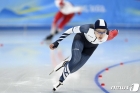 '이상화 후 최초' 김민선 일냈다, 빙속 세계선수권 여자 500m 은메달 쾌거 "더 나아가는 모습 보여드리겠다"