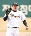 &quot;(구속) 너무 많이 나왔네요&quot; 류현진도 놀랐다 '148㎞ 쾅',  'LG 킬러' 개막전 준비 이상무 [대전 현장]