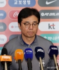 '도하 참사→A대표팀 사령탑?' 황선홍 감독 &quot;뒤에서 작업 안 해, 나는 비겁한 사람 아니다&quot; 부임설 전면 반박 [인천 현장]