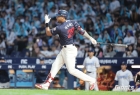 레이예스 KBO 안타 신기록! 마지막 날 마지막 타석서 극적 달성... 롯데 5-1 승리, 2024시즌 유종의 미 [창원 현장리뷰]