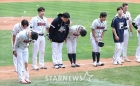 '선수단은 사과→관중석 야유' 초상집 된 두산, 2G 연속 무득점→'사상 첫 WC 업셋패' 충격 [WC2 현장]