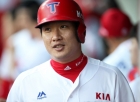 [오피셜] '우승 캡틴 돌아왔다!' KIA, 김주찬 롯데 타격코치 영입... 수비코치 김민우도 함께 컴백