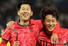 손흥민 또 새 역사 'A매치 50골!' 최다골 공동 2위... '오세훈→SON→배준호 골' 한국, 쿠웨이트에 3-1 완승