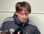 '사제대결 승자' 이승우, '은사' 김도균 감독 '살짝' 밀친 뒤 &quot;오랜만에 만져본 느낌&quot; 웃음 안겼다 [목동 인터뷰]
