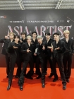 &amp;TEAM, 'AAA'서 신곡 韓 버전 첫 공개..'아이콘' 수상 영예