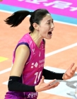 '은퇴 앞둔' 김연경 끝까지 멋졌다, 정규 마지막 홈경기서 19점 폭발! 흥국생명 3연패 끝→도로공사 7연승 좌절 [인천 현장리뷰]