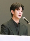 김수현, 긴급 기자회견 &quot;故 김새론 유족, 2016·2018년 카톡 짜깁기..대화상대 나 아냐&quot;