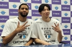 '11년 만에 되찾은 MVP' 레오의 단언 &quot;다른 데 안 간다&quot; 현대캐피탈 왕조 건설을 약속했다
