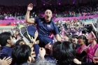 &quot;팬들이 감독 교체하라며 트럭 보냈는데...&quot; 서운했던 아본단자는 떠난다, 여제도 &quot;배구에 물음표 없던 감독&quot; 감탄했는데... [인천 현장]