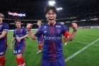 中 축구 '황당 요구' 28살 日 주축 선수에 '중국 귀화해라!'