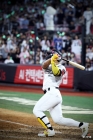 25경기 덜 뛰고 홈런 5위+타점 톱10 '턱밑 추격'이라니... KT 안현민, MVP 후보로도 손색없다