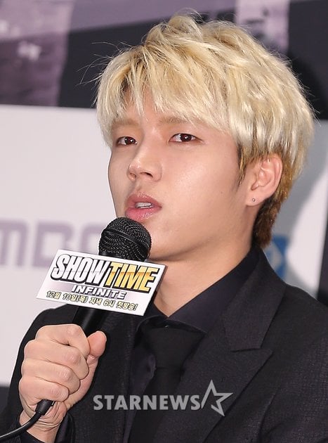 [★포토]우현, 숙소 촬영은 너무 식상해요 - 스타뉴스