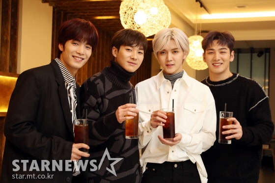 뉴이스트, 5人 전원 재계약 팬들과 약속 지킨다(전문)- 스타뉴스