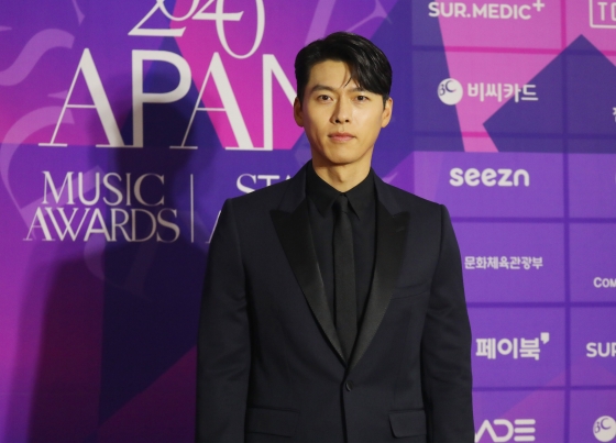 [2020 APAN AWARDS] ‘목적지’현빈 “♥ 손예진 덕분에 숨을 잘 쉴 수 있었다.” [종합]-스타 뉴스
