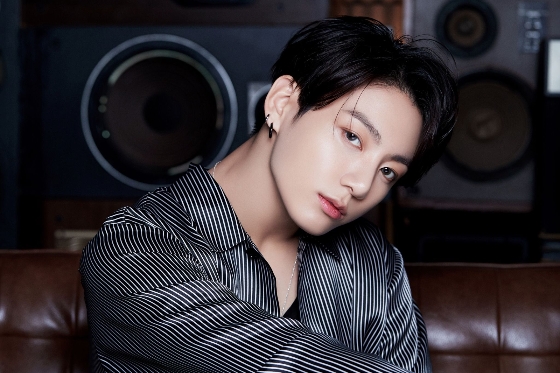 방탄 소년단 정국 “그래미 후보 첫 K-Pop 아티스트 어메이징 글로리 … 시작에 불과했으면 좋겠다”-스타 뉴스