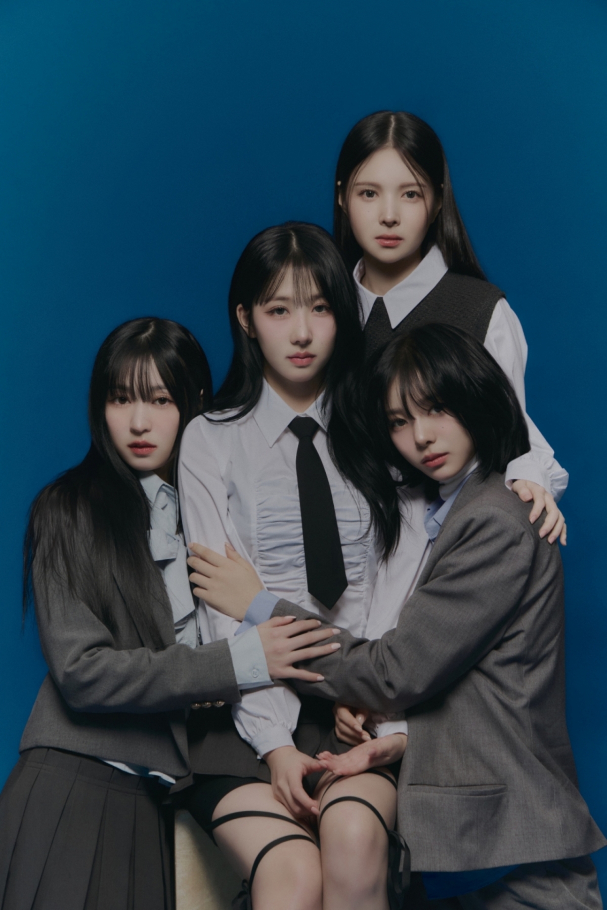 UDTT (우당탕탕 소녀단), 29일 'School Rush'로 정식 데뷔 [공식] | 스타뉴스
