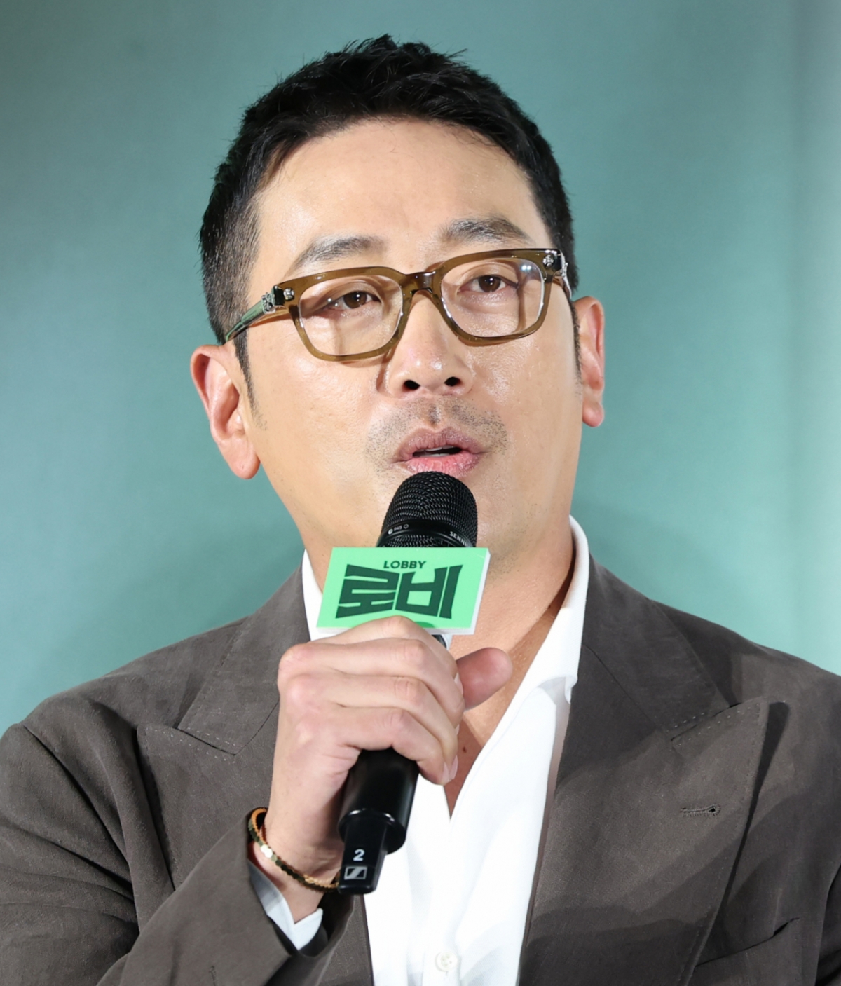 하정우도 당했다..워크하우스 "직원 사칭, 고가의 주류 구매" [전문]