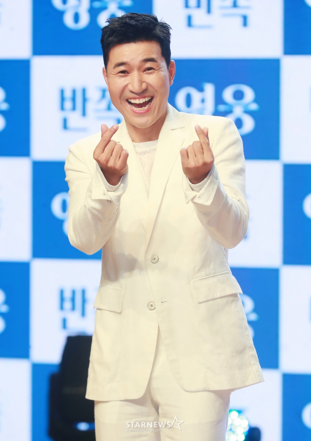 '히융♥' 김종민, 신행 후 하차 NO..결혼해도 '신랑수업' 계속 | 스타뉴스
