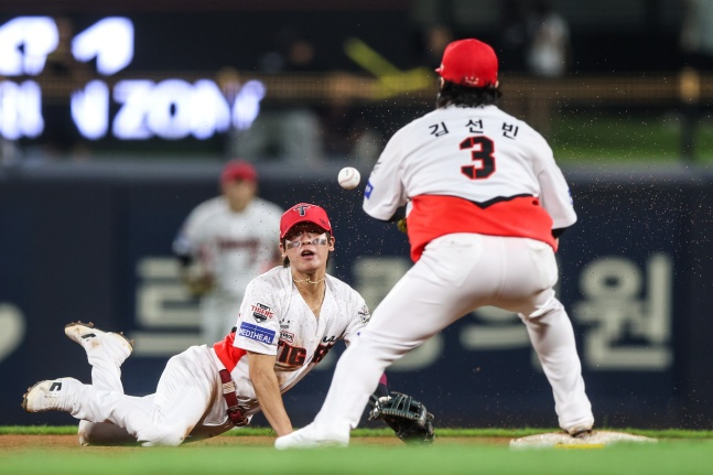 Park Chan-ho of the KIA Tigers