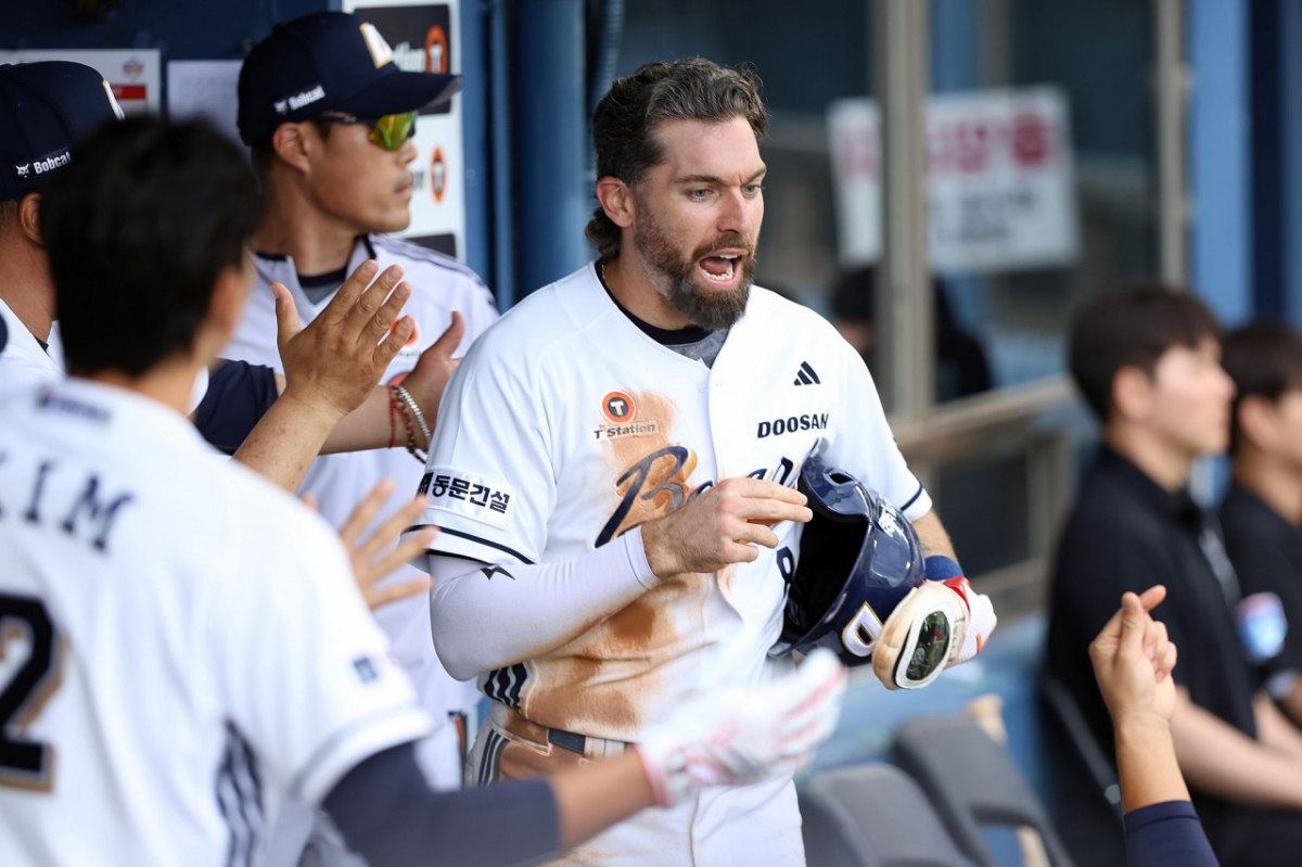 "어릴 적부터 엄마는 내 더러워진 유니폼 좋아하셨다" 이 미친 투혼의 외인 타자, 내년에도 한국서 볼 수 있을까