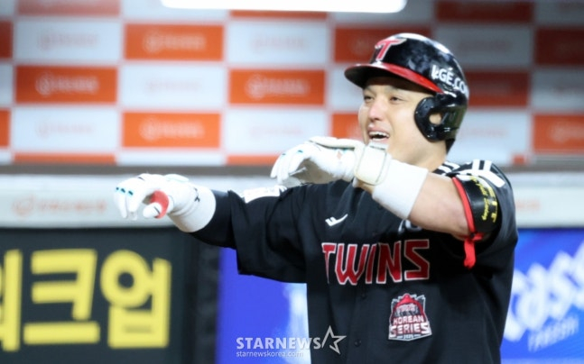 "와이스 8회 안에 내리면 기회 온다" 영리한 LG 포수는 '한화 약점을 알고 있었다' [KS4 현장]