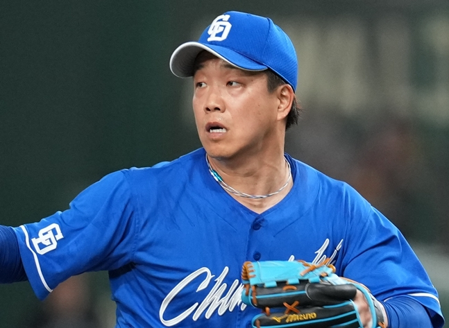 '불륜 인정' 日투수 아내, 남편 용서했다 "서로 의지할 것→억측 많지만 우리 부부 사이 OK"