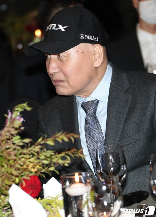 "다 나은것 같다" 했는데..안성기, '혈액암 투병' 5년 안타까운 근황 [스타이슈]