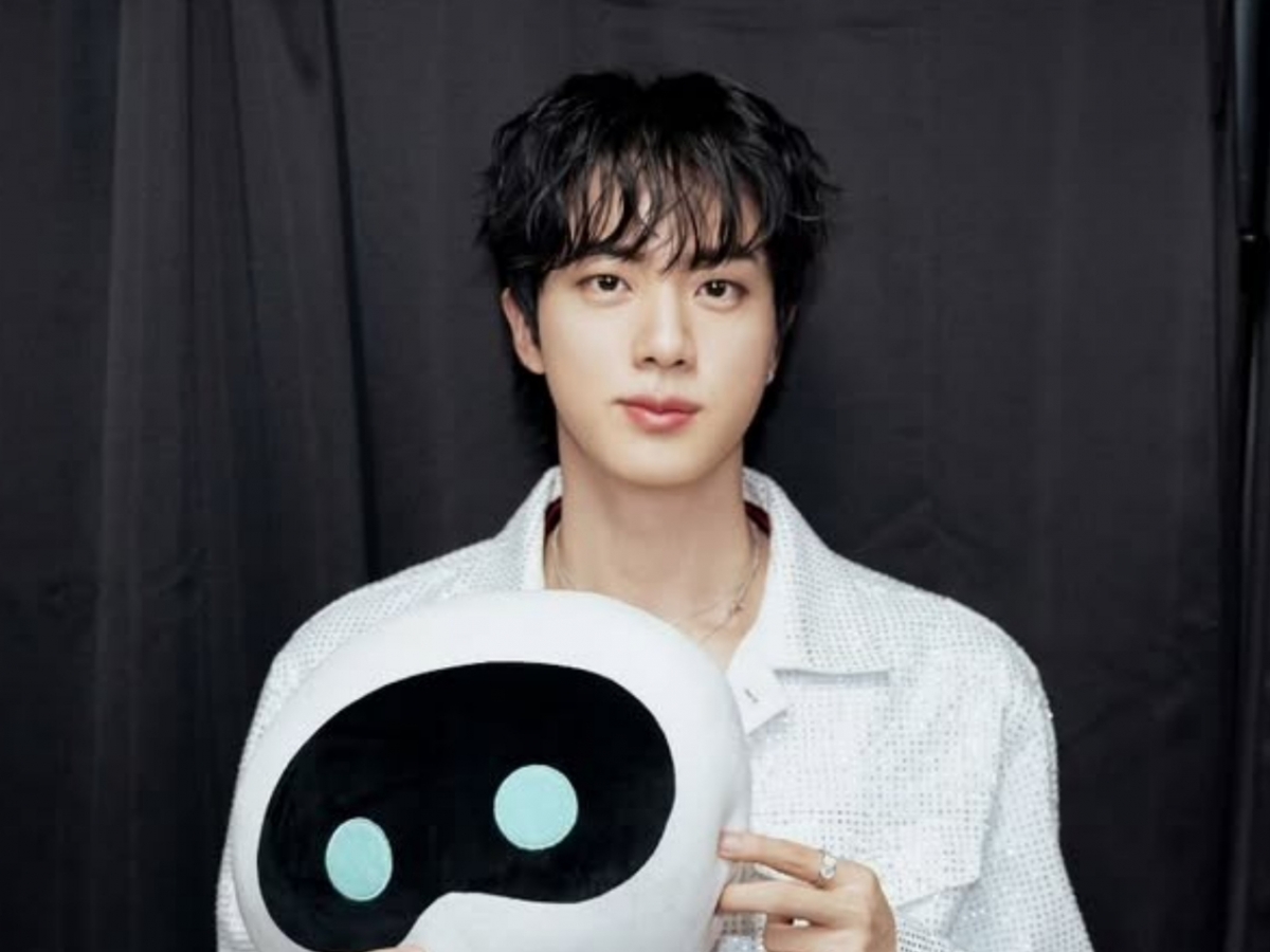 방탄소년단 진, 아이돌픽 '10월 베스트 아티스트'..3개월 연속 정상