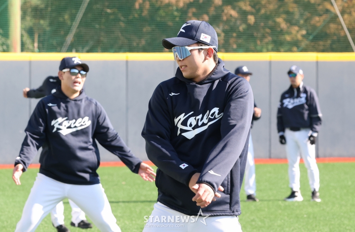 [포토] 김영웅 '햇살 즐기며'