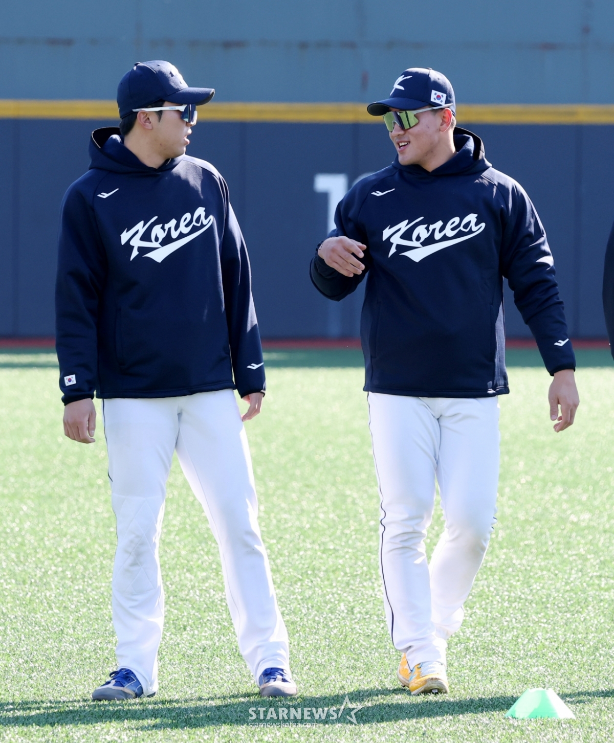 [포토] 김영웅-안현민 '태극 듀오의 수다'