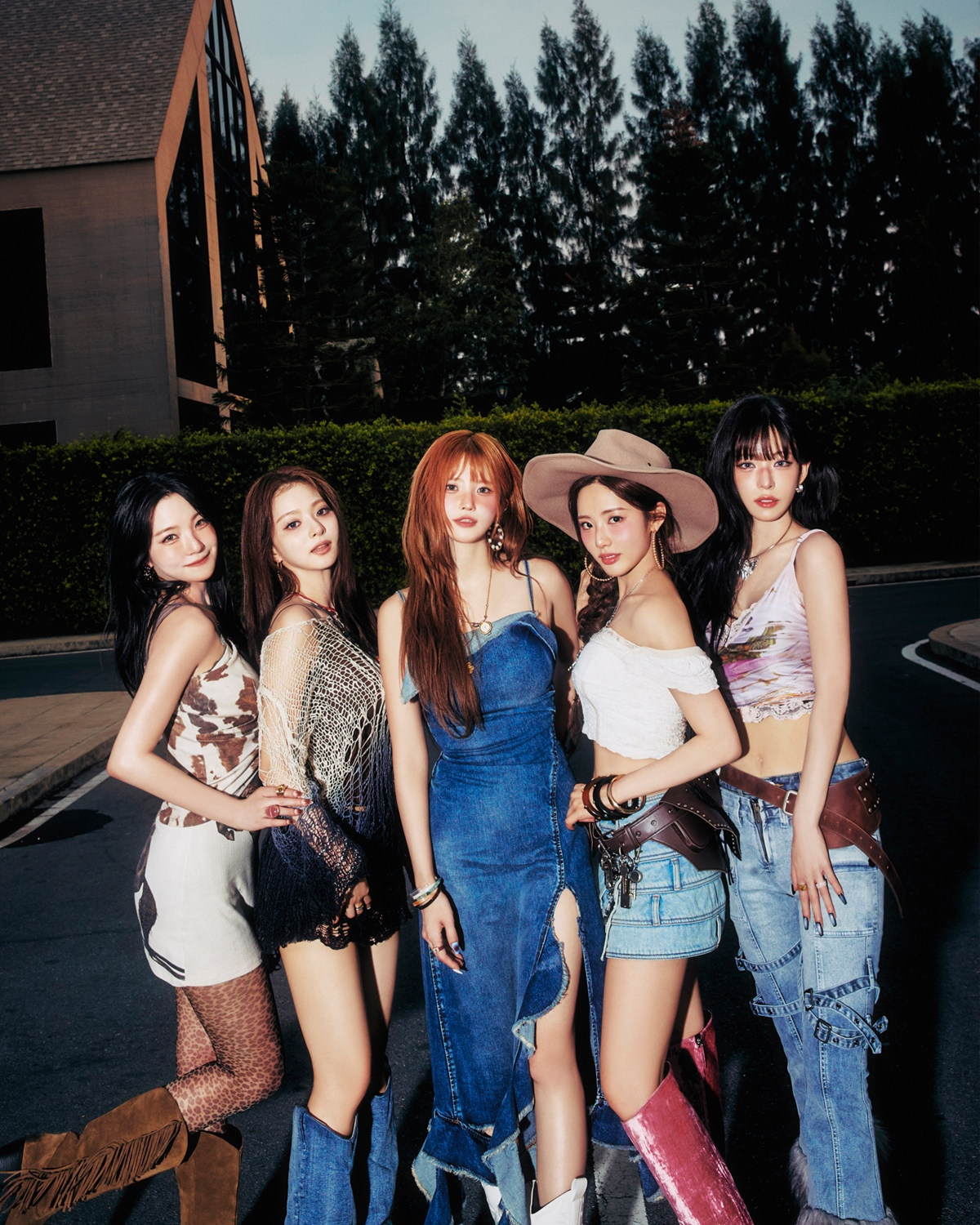 '5인조' 프로미스나인, 12월 컴백 확정[공식]