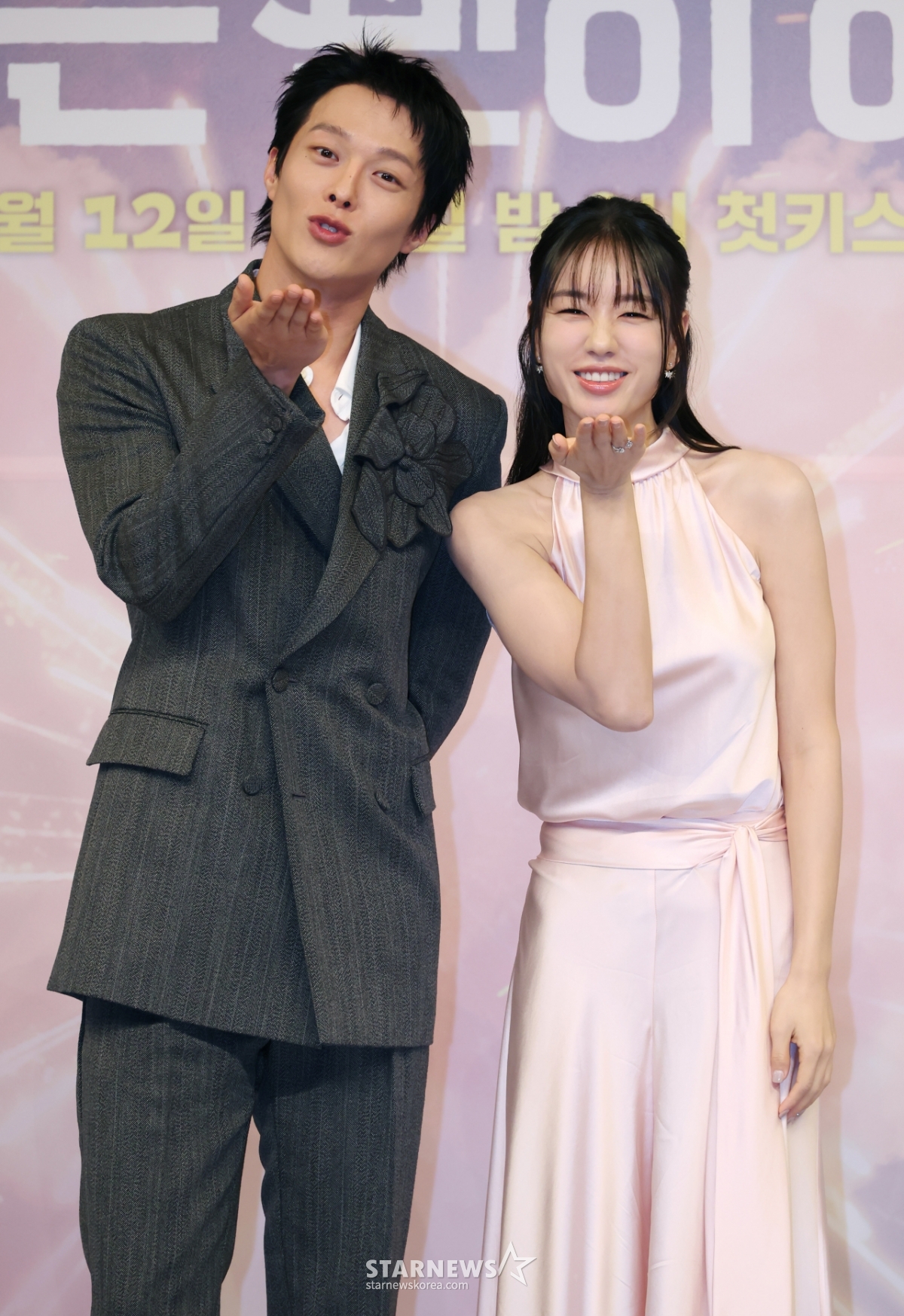 장기용-안은진 '키스를 부르는 비주얼'[★포토]