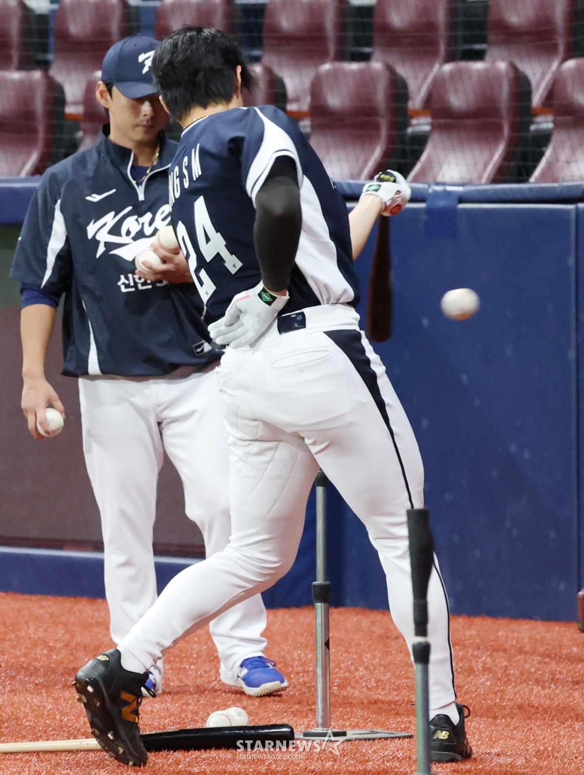 [포토] 송성문 'ML이 반한 뒷짐 스윙'