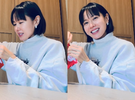 '현빈♥' 손예진, 사랑스러운 단발 예진..딸 미모가 궁금해