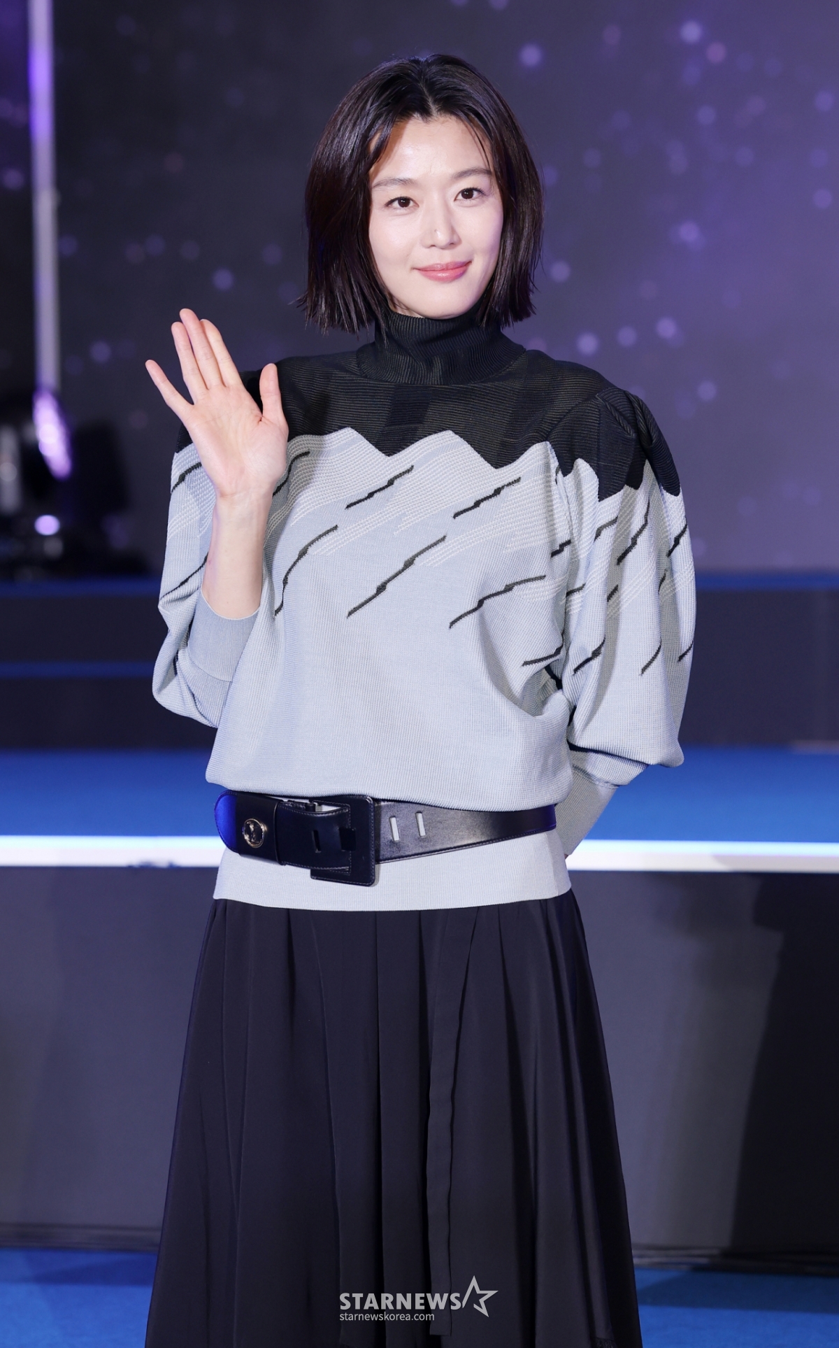 전지현 인터뷰 이미지