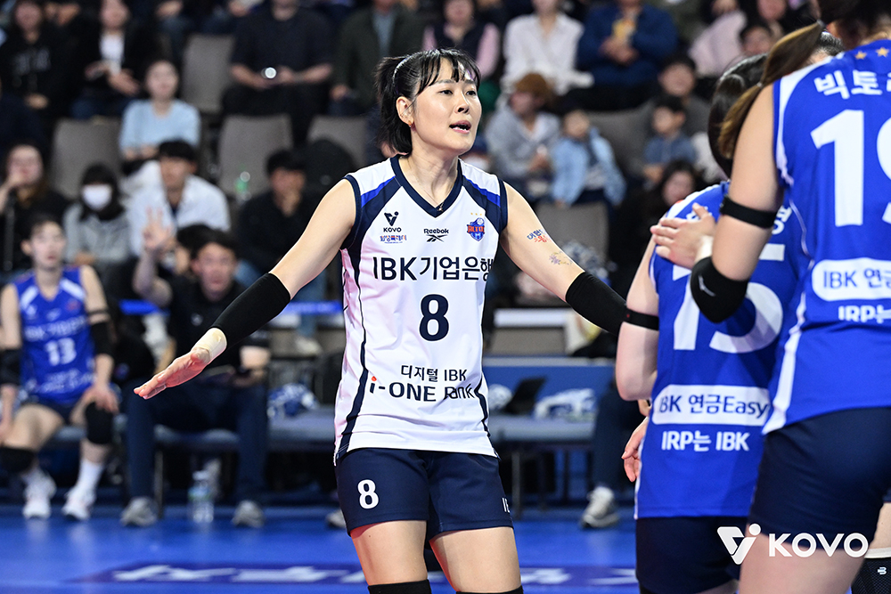 '여자배구 새 역사 썼다' 임명옥, 역대 최초 600경기 출전 대업 달성