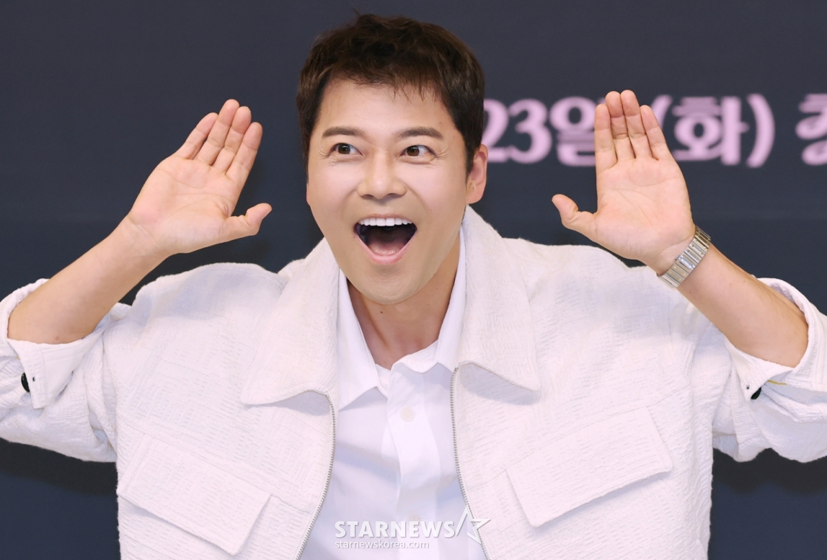 전현무, 러닝 중 봉태규→허니제이 母→손태진 '3연속 우연 조우'[나혼산][★밤TView]