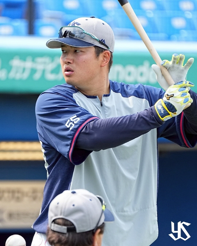 '송성문 경쟁자' 日 홈런왕, 냉정한 美 평가 "맞히면 멀리가긴 하는데..." 문제는 '삼진왕급' 컨택트 능력