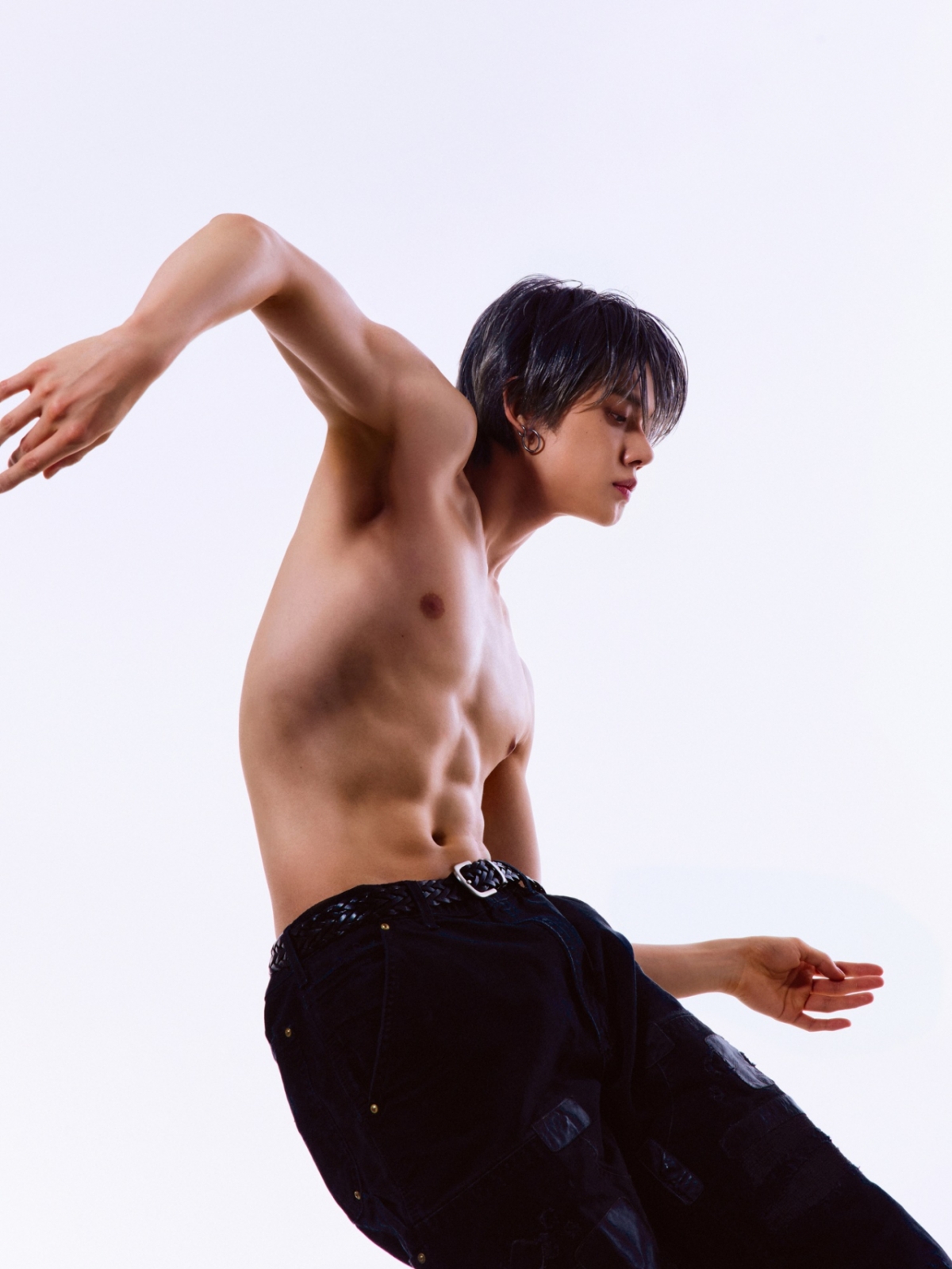 TXT 연준, 美 '켈리 클락슨 쇼' 첫 솔로 출연..신곡 무대