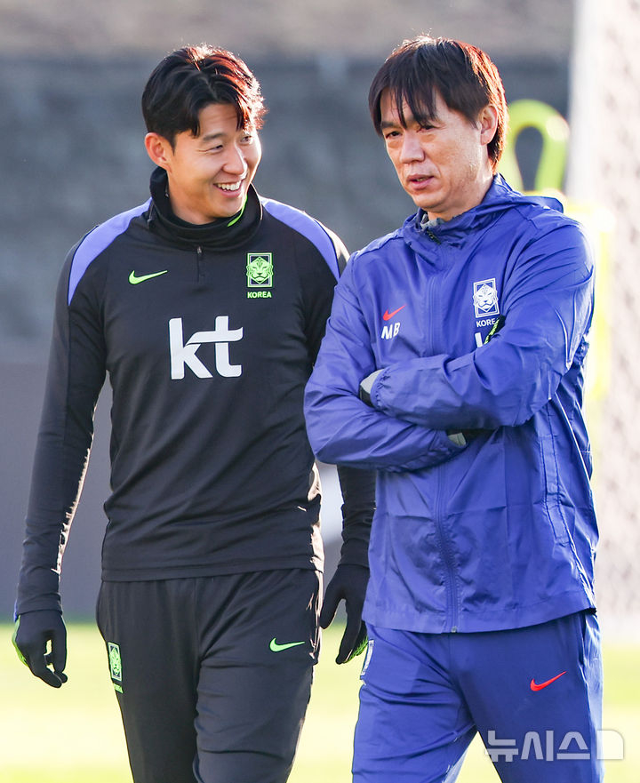 한국 대표팀 현장 이미지—동일 기간 A매치 일정 연계