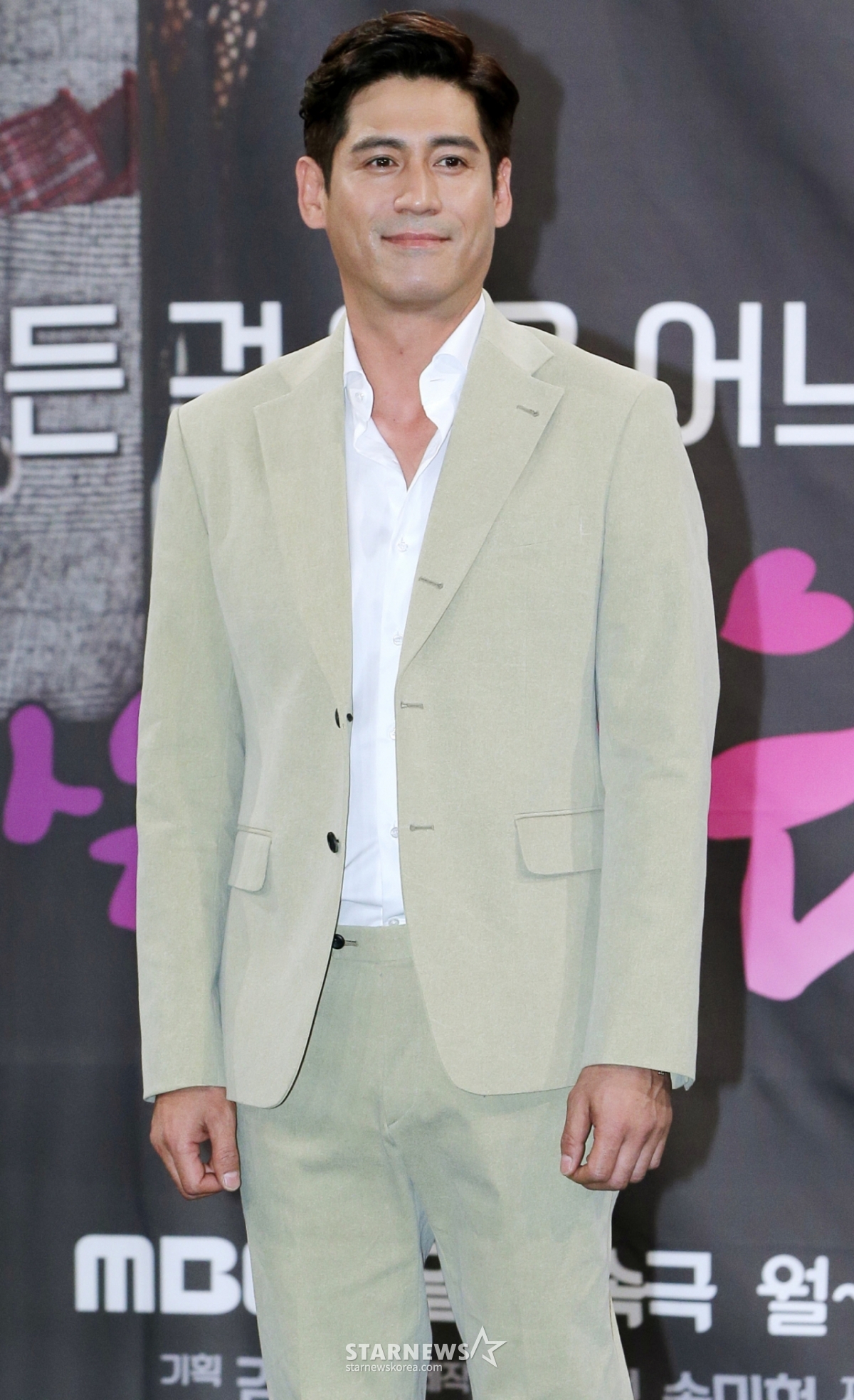 이형철, SNS 사칭 계정 주의 "혹시라도 모르니 조심"